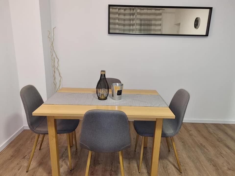 شقة أوسييك  في Apartman Simic المظهر الخارجي الصورة